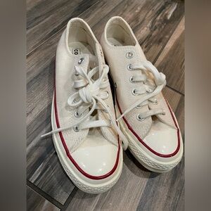 New Converse Chuck 70 low-top sneaker  M 4.5/W 6.5